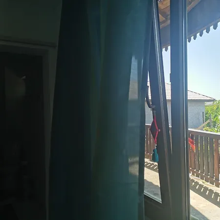 Kogaion Place Douăzeci şi Trei August